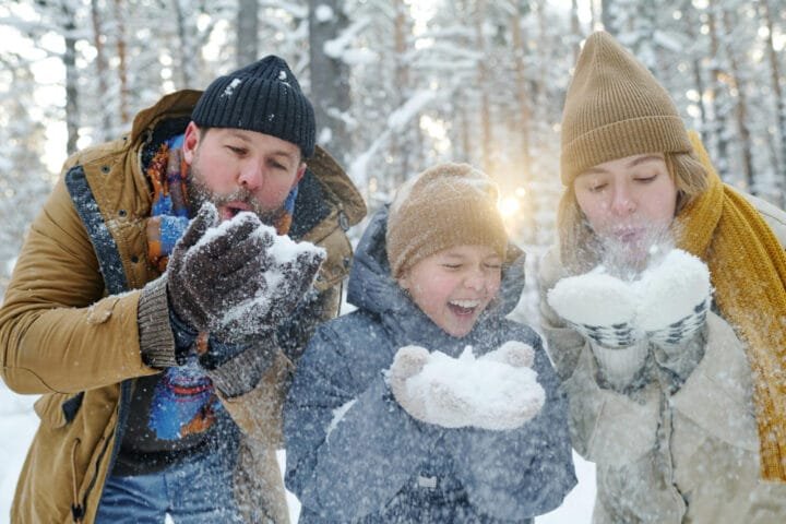 10 Winter Activities That Made My Kids Forget About Their Screens 67 Family Snow Science